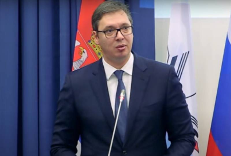 Президент Сербии заявил, что слова Путина о Косово добавили Белграду проблем в решении территориального вопроса