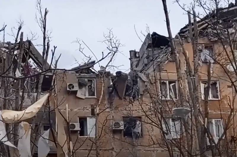 Rusya Federasyonu Soruşturma Komitesi, Donbass şehirlerinin bombalanmasına karışan iki Ukraynalı askerin gözaltına alındığını duyurdu.