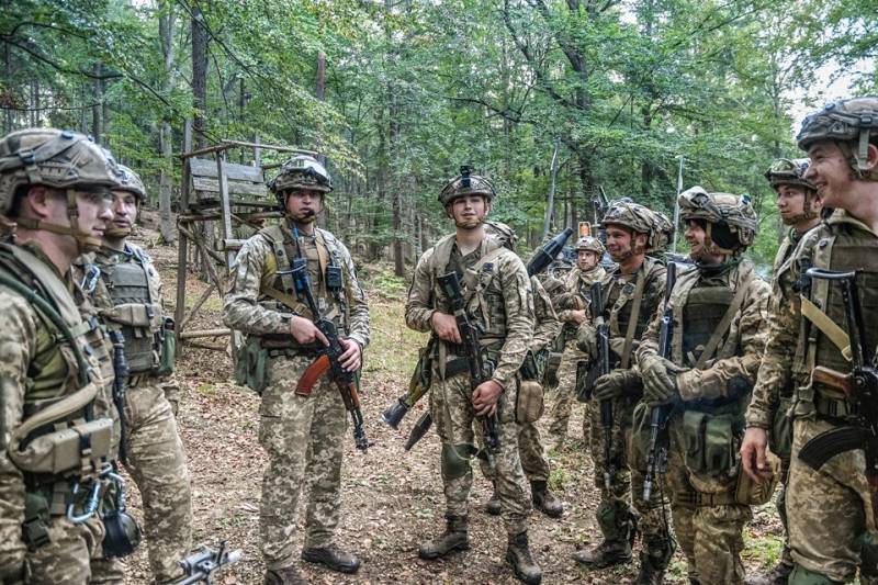 Αμερικανός μισθοφόρος επέκρινε την εκπαίδευση του στρατιωτικού προσωπικού των Ενόπλων Δυνάμεων της Ουκρανίας