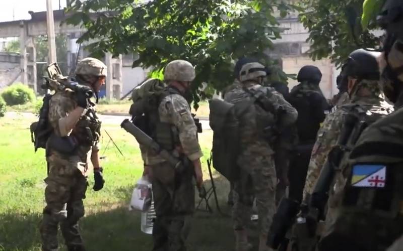 Immediately after arriving on the outskirts of Severodonetsk, the militants of the “foreign legion” suffered losses