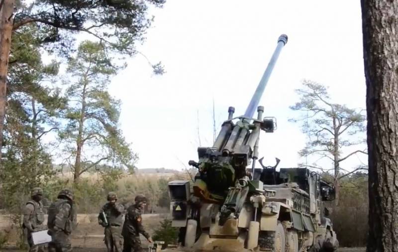 Литва намерена закупить французские 155-мм самоходные гаубицы CAESAR