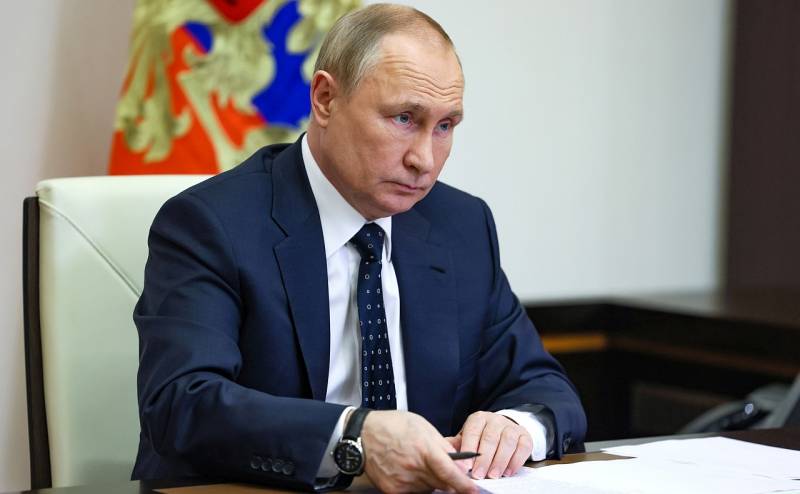 Президент РФ: Действия киевского режима в Донбассе следует считать преступлением против человечности