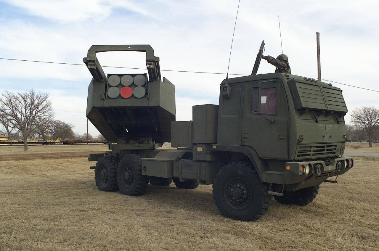 Сообщается об уничтожении двух американских РСЗО HIMARS ударом высокоточных  ракет