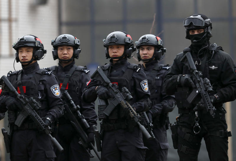 СИЗ: адепты тренированного слуха против активных наушников