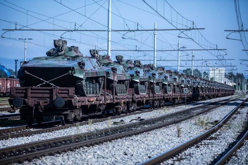 Германия и Словения договорились ускорить отправку на Украину БМП М-80А