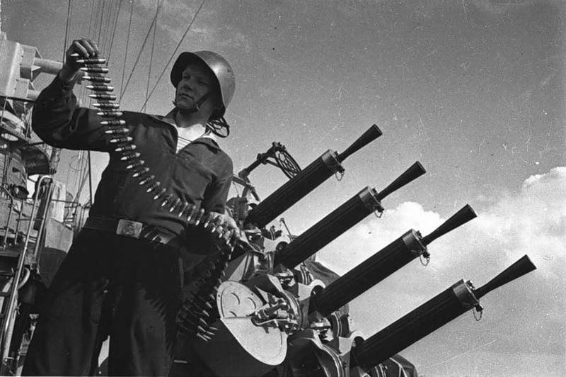 Средства ПВО, поставленные СССР по ленд-лизу: зенитные пулемётные и артиллерийские установки