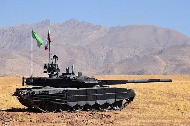 Иран на выставке показал новый боевой танк Karrar, разработанный на базе советского Т-72С