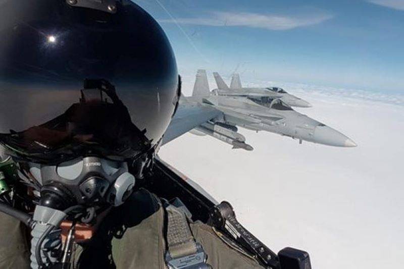 Medios turcos: Ankara indignada porque Grecia apunta a los sistemas de defensa aérea de fabricación rusa en los F-16 turcos