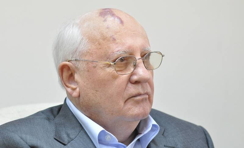 Песков: В Кремле пока не решили, будут ли похороны Михаила Горбачева носить государственный характер
