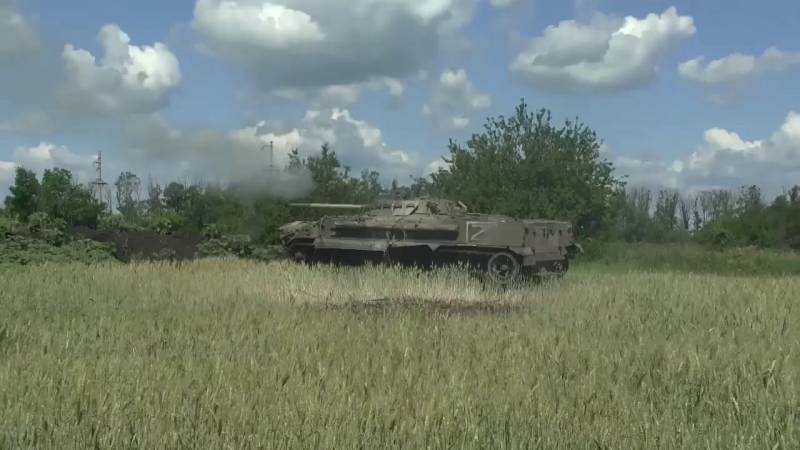 Не обещать, а наступать: Российские военные взяли под контроль село Александровка в Херсонской области