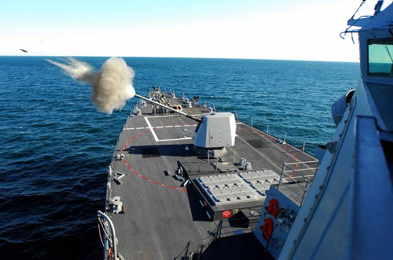Kepala Operasi Angkatan Laut Amerika Serikat berbicara tentang tugas utama pembaruan armada Amerika