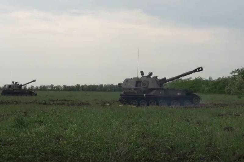 Nepřítel zavádí do bitvy tanky a další obrněná vozidla a snaží se mít čas dobýt Kupjansk před odvetným úderem ruských jednotek