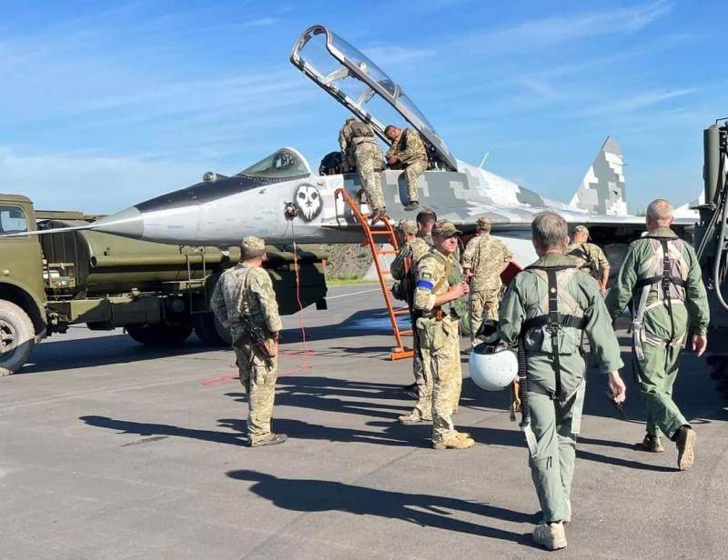 Rückkehr aus dem Ruhestand: AFU zeigte grauhaarige Piloten von MiG-29-Jägern