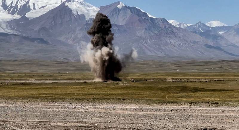 키르기스스탄과 타지키스탄 국경에서 포병 및 박격포 포격 중단