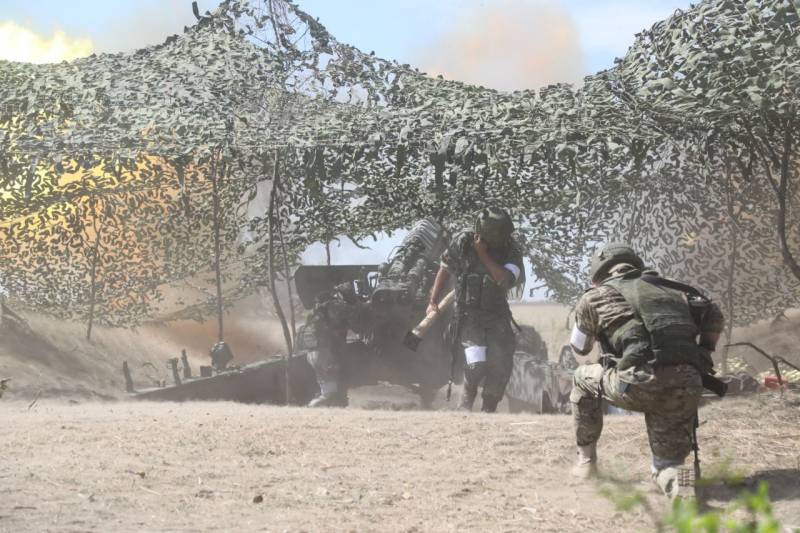 Le forze armate ucraine stanno raccogliendo forze sulla sponda occidentale degli Ingulets per il trasferimento alla testa di ponte Andreevsky, in attesa che il livello del fiume scenda