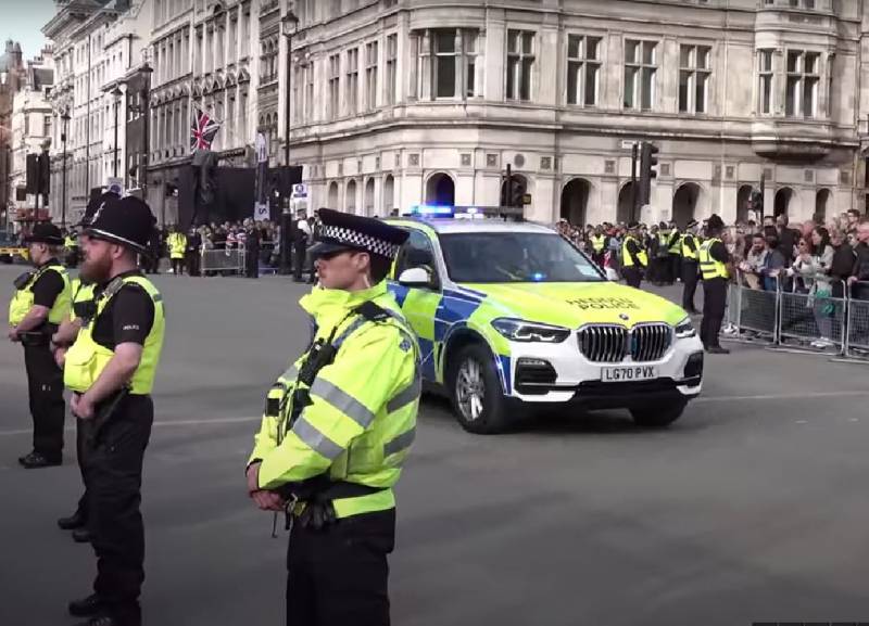 Глава полиции Лондона: Похороны королевы - крупнейшая в истории нашей полиции операция по обеспечению безопасности