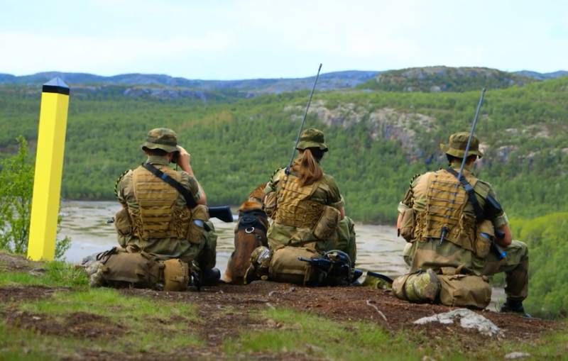 नॉर्वेजियन प्रेस: ​​100 से अधिक वर्षों से, हमारी सेना एक छोटी सी झोपड़ी से चौबीसों घंटे रूसी सीमा की निगरानी कर रही है