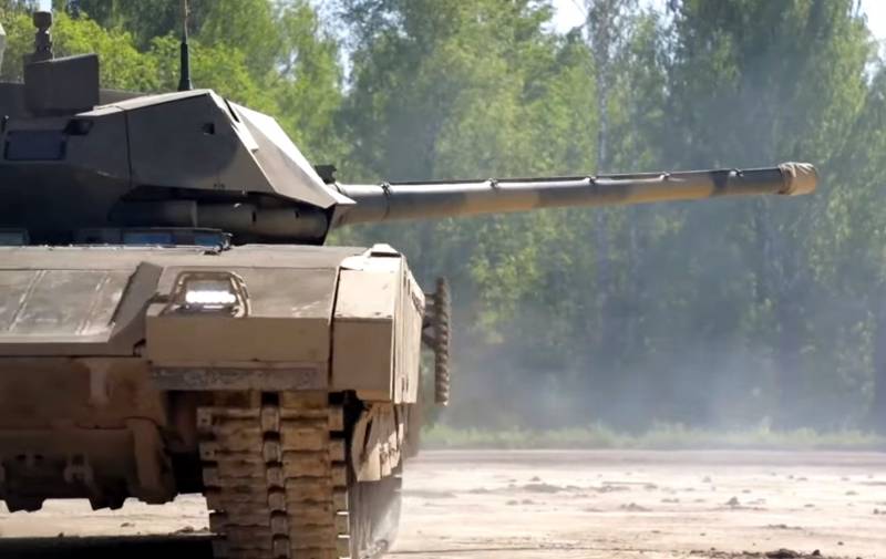 Military Watch: Алжир закупает российские танки Т-14, ЗРК С-500 и бомбардировщики Су-34М