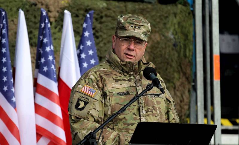 Amerikansk general uppmanas att förbereda sig för "upplösningen av Ryssland"