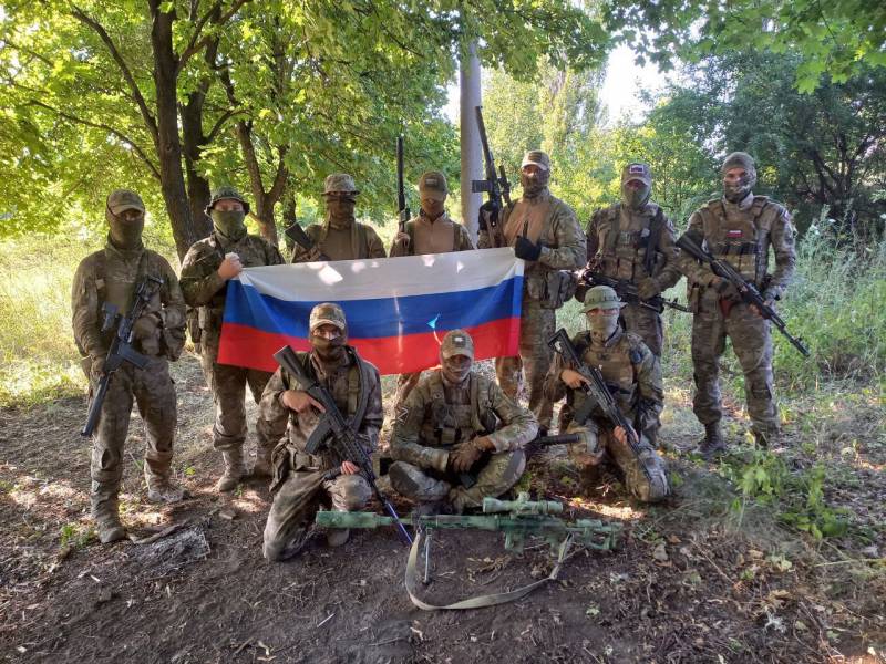 El Cuartel General de la Defensa Territorial de la RPD anunció el establecimiento del control total sobre Mayorsk cerca de Gorlovka