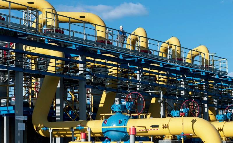 خبرگزاری ایرانی: تهران قرارداد بزرگی برای خرید گاز روسیه امضا کرد