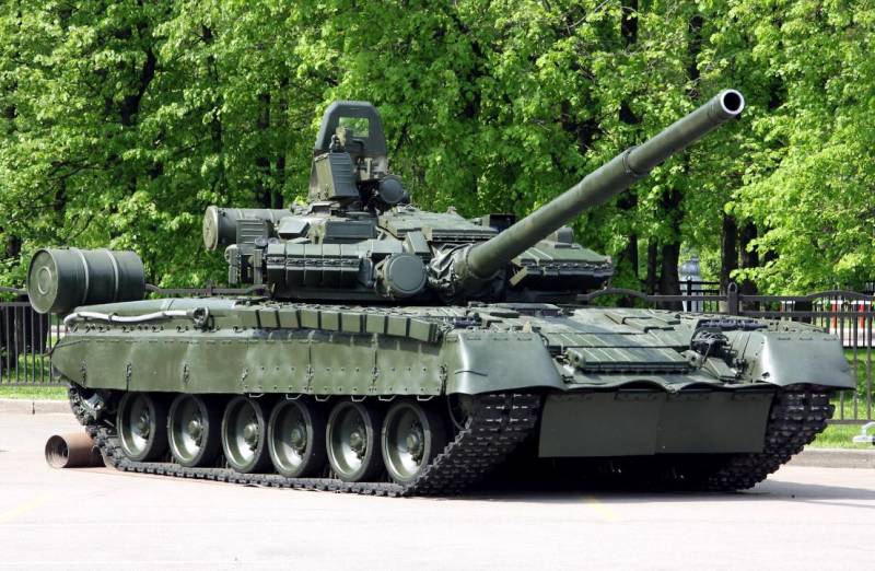 Как увеличить мощь газотурбинного движка танка Т-80: подойдёт простая вода