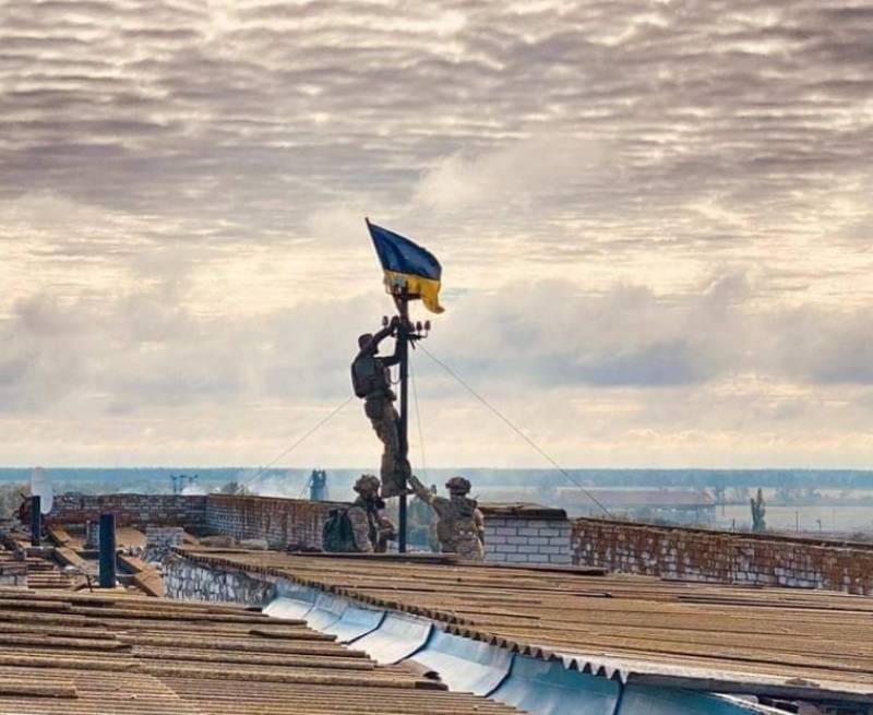ВСУ на Херсонском направлении за 6 дней потеряли 2,5 тысячи человек, чтобы в офисе Зеленского смогли опубликовать фото украинского флага в Высокополь
