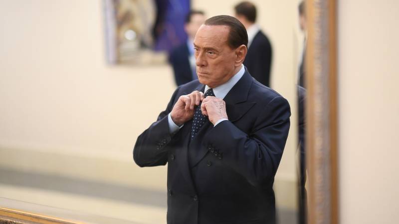 Берлускони предложил Меркель вместе стать посредниками в переговорах Москвы и Киева для решения конфликта на Украине