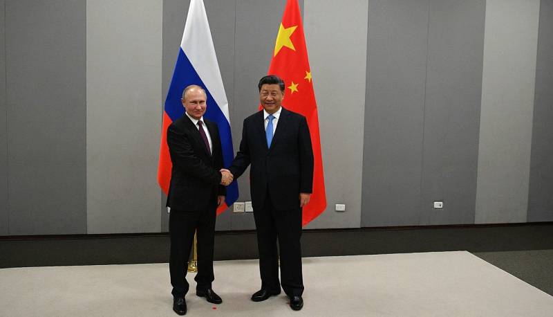 Гонконгское издание: Россия и Китай ведут согласованное успешное противостояние всему Западу в информационном пространстве
