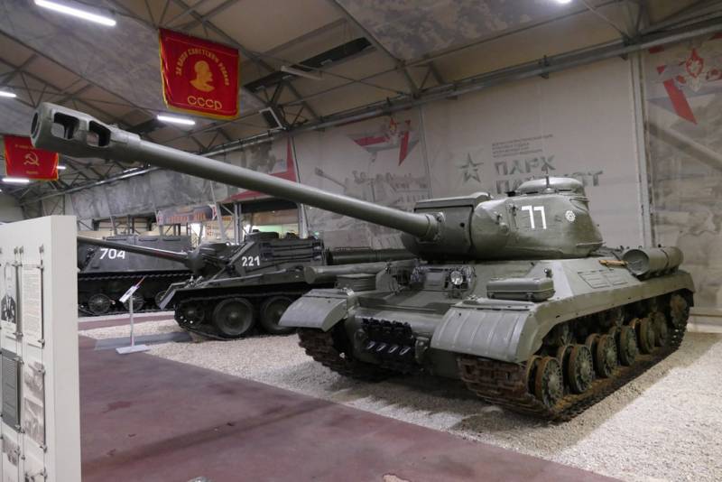 IS-2. Bagaimana tank berat terbaik dari Perang Dunia II diciptakan