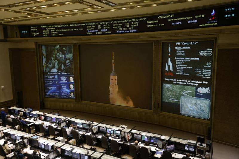 Roscosmos 전무이사: 우리는 새로운 궤도 기반 시설을 갖추기 전까지 ISS로 계속 비행할 것입니다.