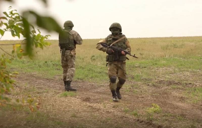 Sztab Generalny Sił Zbrojnych Ukrainy poinformował o rzekomym przerzuceniu rosyjskiego kontyngentu wojskowego z Syrii na Ukrainę