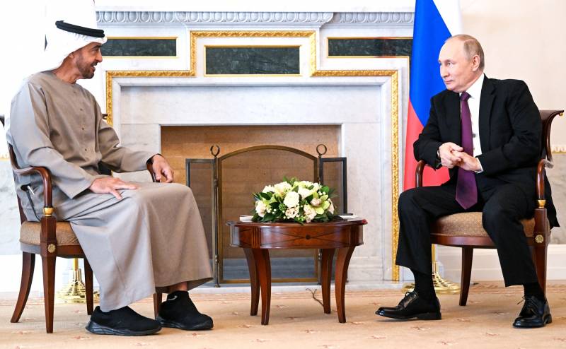 W kontekście wizyty szefa ZEA w Rosji Biden wystosował groźby pod adresem Zjednoczonych Emiratów Arabskich i Arabii Saudyjskiej