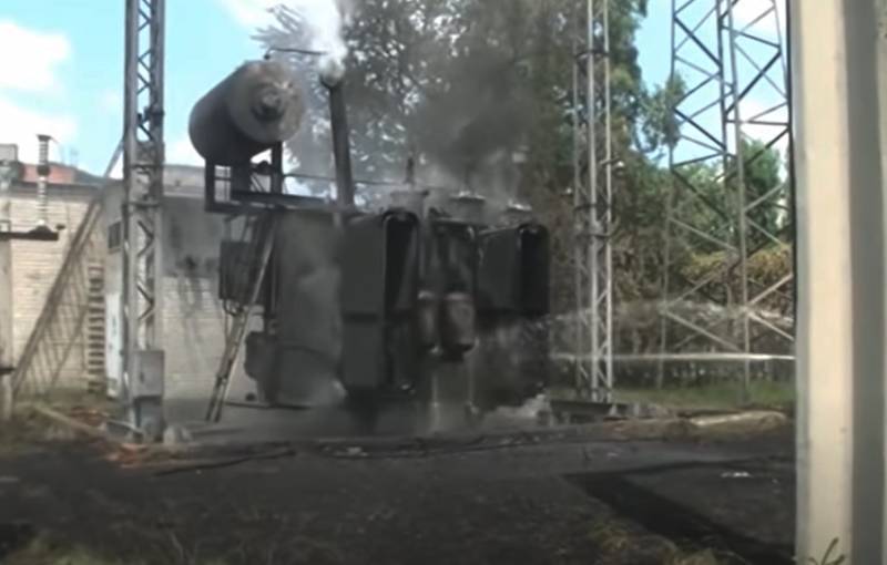 В результате удара выведен из строя объект энергетической инфраструктуры к западу от Днепропетровска