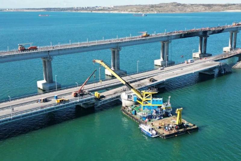 Kiválasztottak egy vállalkozót a krími híd helyreállítására