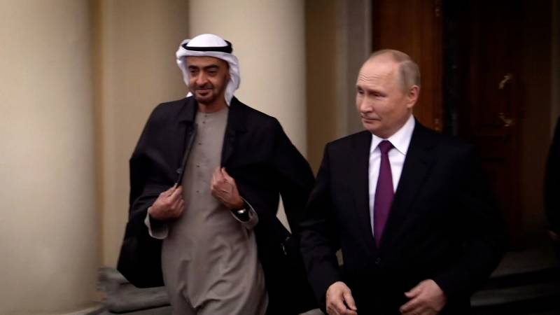 Putinin takki: arabien ja venäläisten harkittu liitto