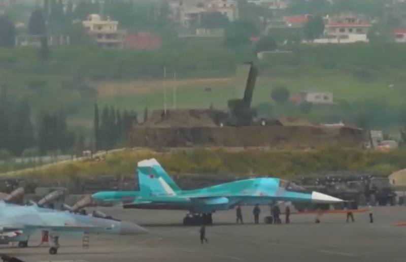 Angkatan udara Rusia menghancurkan sebuah kamp pelatihan militan di Suriah utara