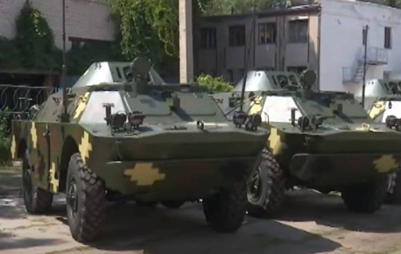 Le 1er bataillon mécanisé des forces armées ukrainiennes avec des véhicules blindés des pays des Balkans a été attaqué par les forces aéroportées russes et a été détruit