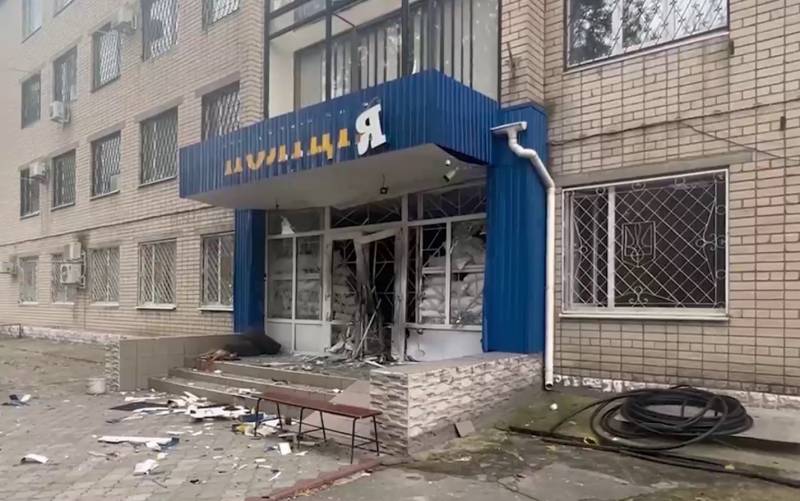 Украинские диверсанты предприняли попытку нападения на Днепровское РОВД в Херсоне
