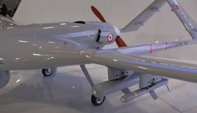 Drones turcos Bayraktar TB2 serão equipados com mísseis ar-ar para combater drones kamikaze russos