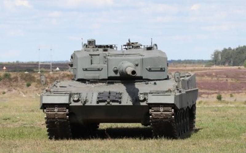 Немецкая компания Rheinmetall поставит Чехии танки Leopard 2A4 и БРЭМ Buffalo в обмен на Т-72 для Украины
