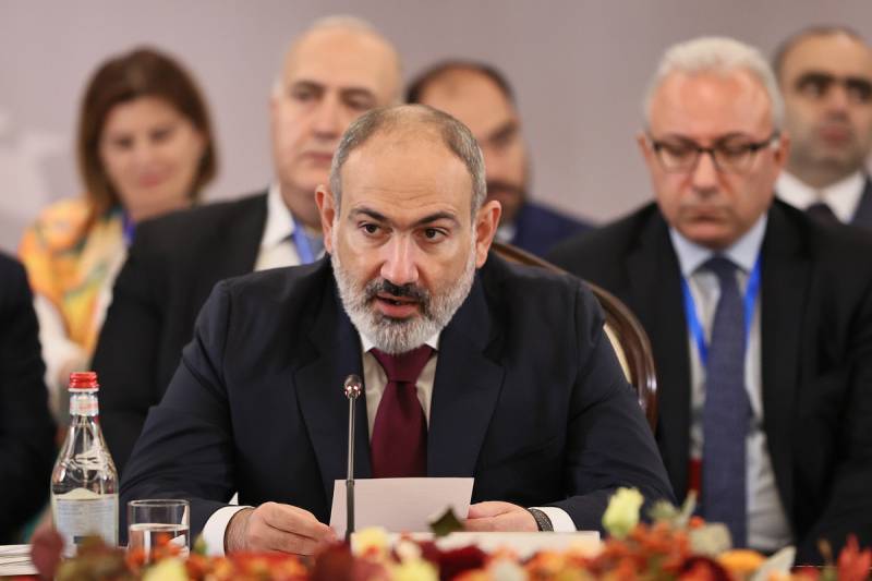 Paschinjan kündigte die Zustimmung Armeniens an, Beziehungen zu Aserbaidschan nach den von Russland vorgeschlagenen Grundsätzen aufzunehmen
