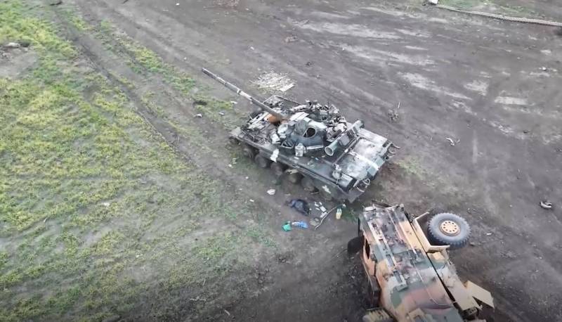 Hadműveleti helyzet az érintkezési vonal mentén: az ellenség ismét megpróbált előrenyomulni Davydov Brod faluból