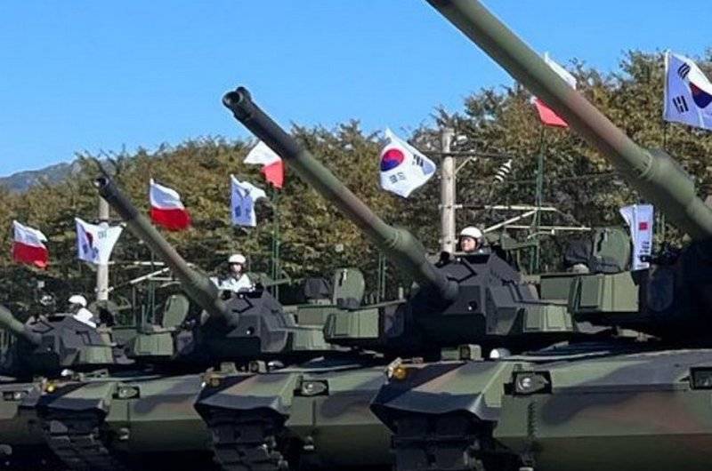 A Coreia do Sul está pronta para entregar o primeiro lote de canhões autopropulsados ​​K9A1 Thunder e tanques K2 Black Panther para a Polônia