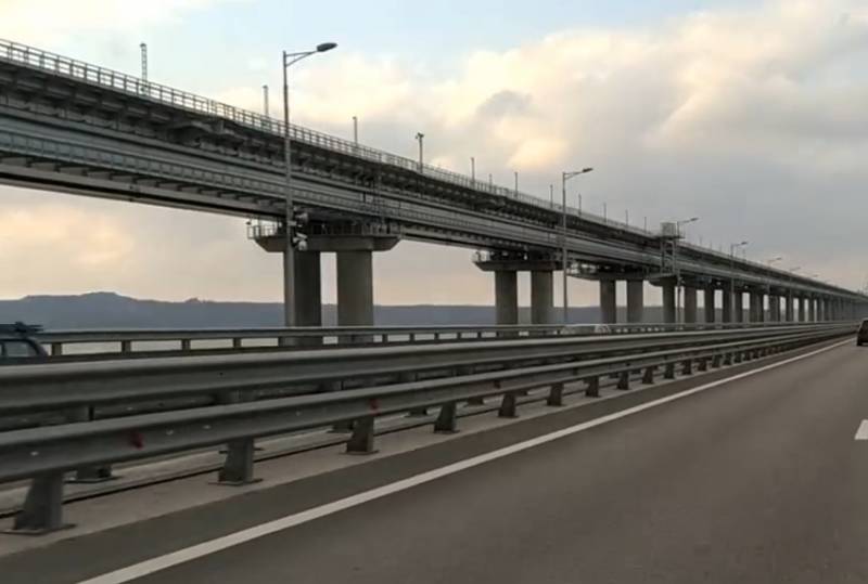 Bộ Ngoại giao Estonia chúc mừng chế độ Kyiv về vụ khủng bố "thành công" ở cây cầu Crimea