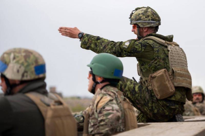 Ukraina memperkuat kehadiran militernya di perbatasan dengan Belarusia, menarik cadangan