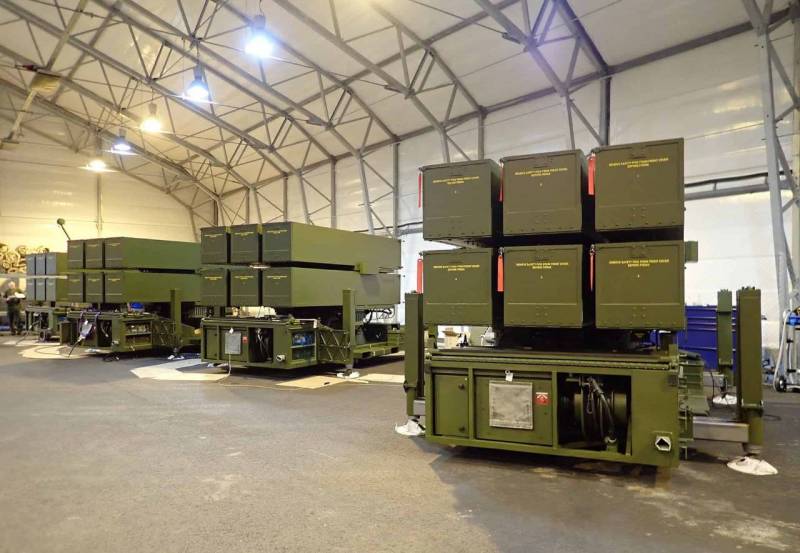 미 국방부는 가속화된 절차에 따라 XNUMX개의 NASAMS 대공 시스템을 우크라이나에 공급하기로 결정했습니다.