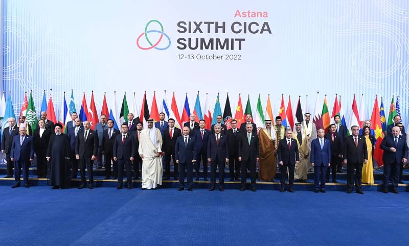 Ρώσος Πρόεδρος στην Αστάνα: Οι δυτικές χώρες πρέπει να αποζημιώσουν το Αφγανιστάν για την οικονομική ζημιά κατά τα χρόνια της κατοχής