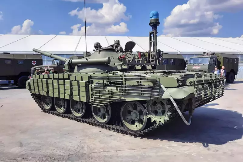 Russia Upgrades More Of Its Old T-62 Tanks—Maybe Only On The Outside