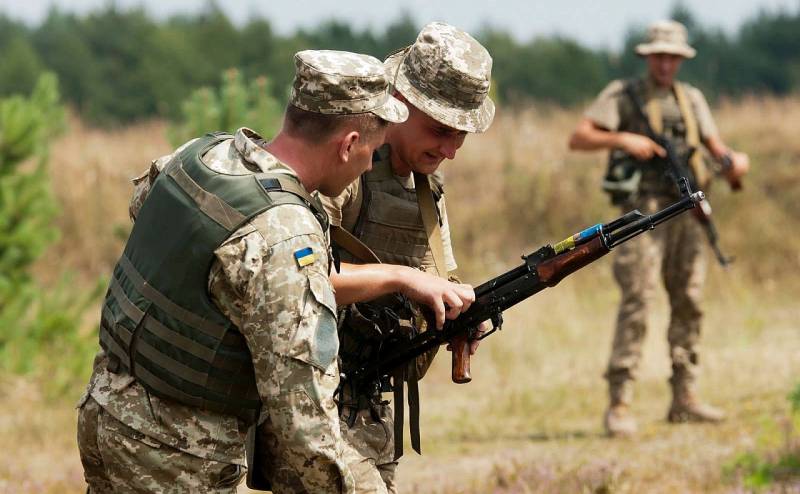 En Pologne a commencé à mettre sur le compte militaire des hommes ukrainiens qui ont fui la mobilisation